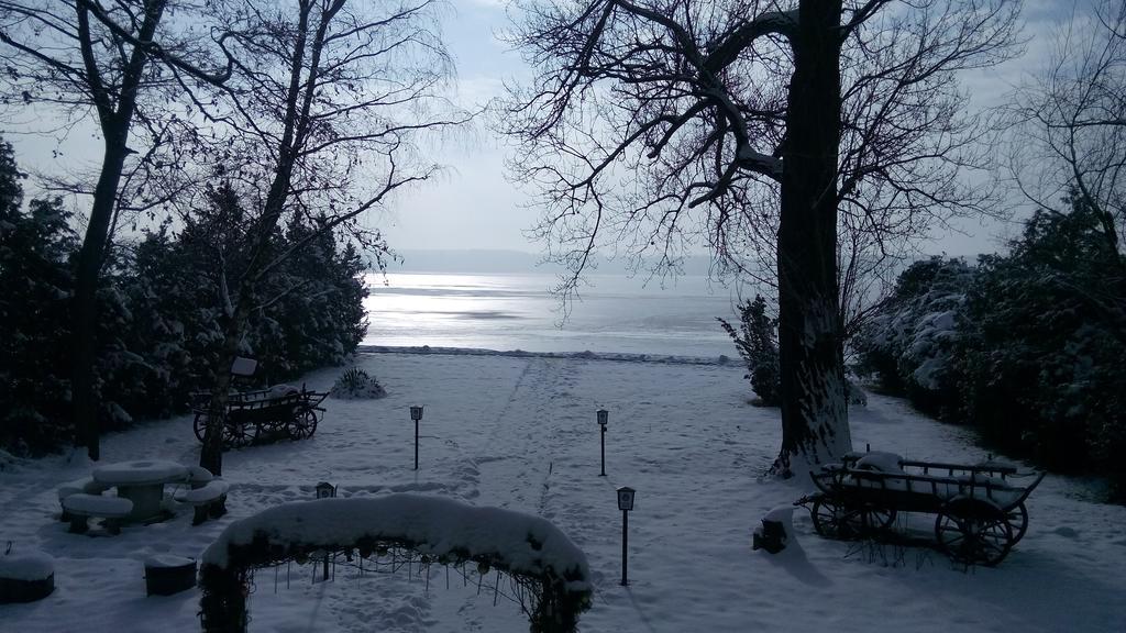Monika Panzio Hotel Tata Buitenkant foto